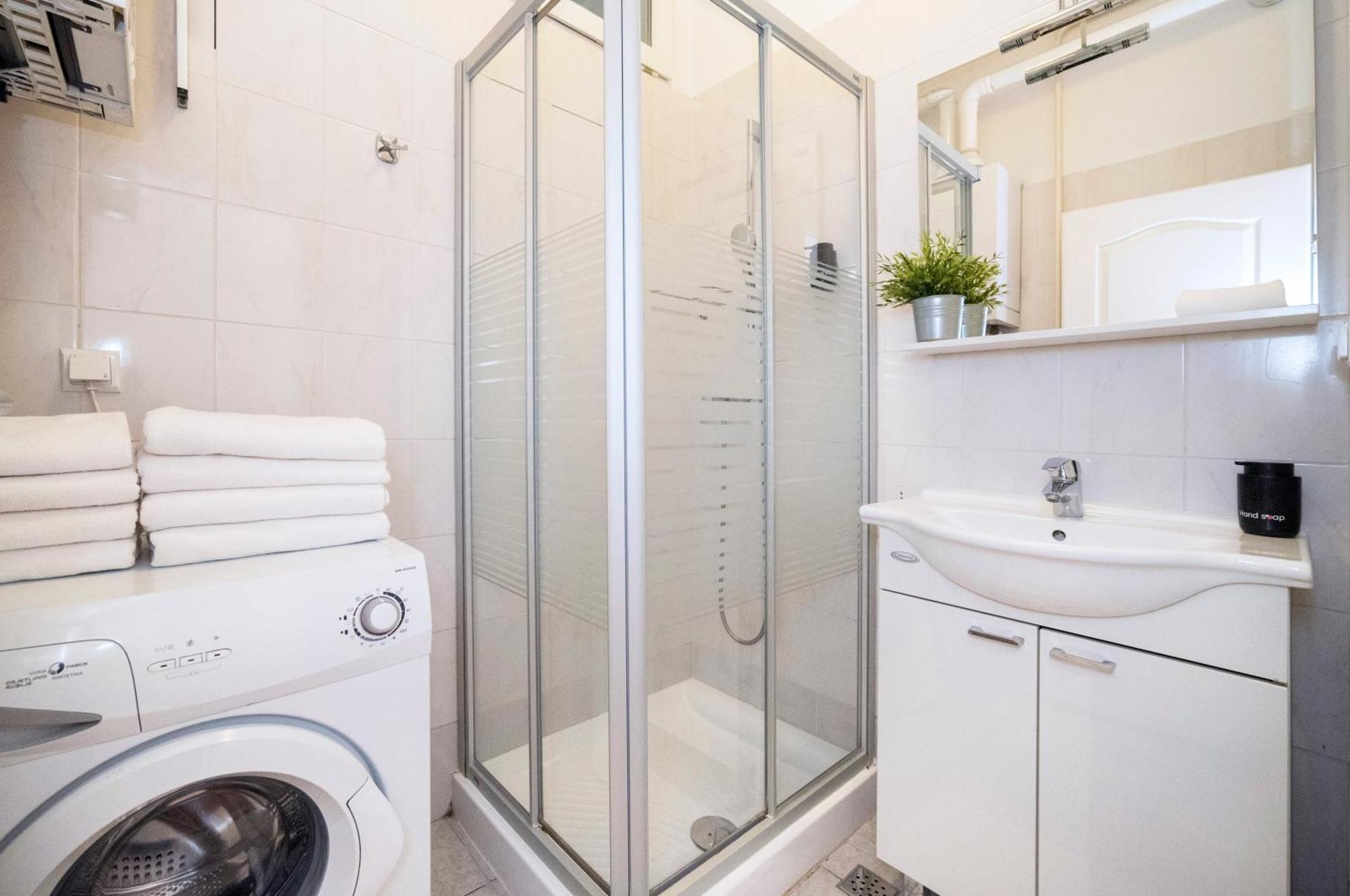 Barbara Apartment Загреб Экстерьер фото