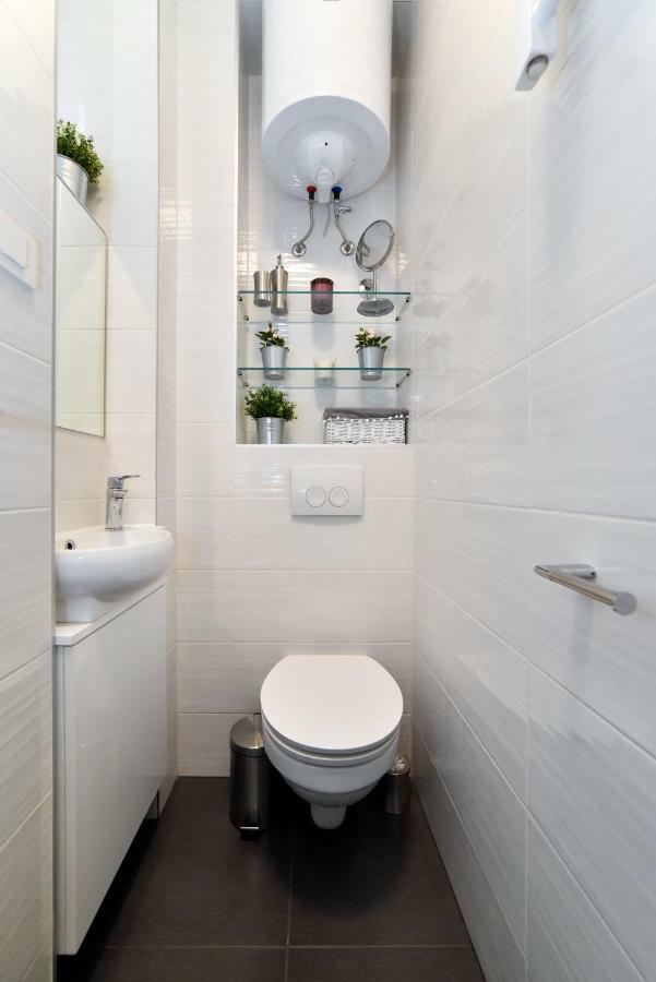 Barbara Apartment Загреб Экстерьер фото
